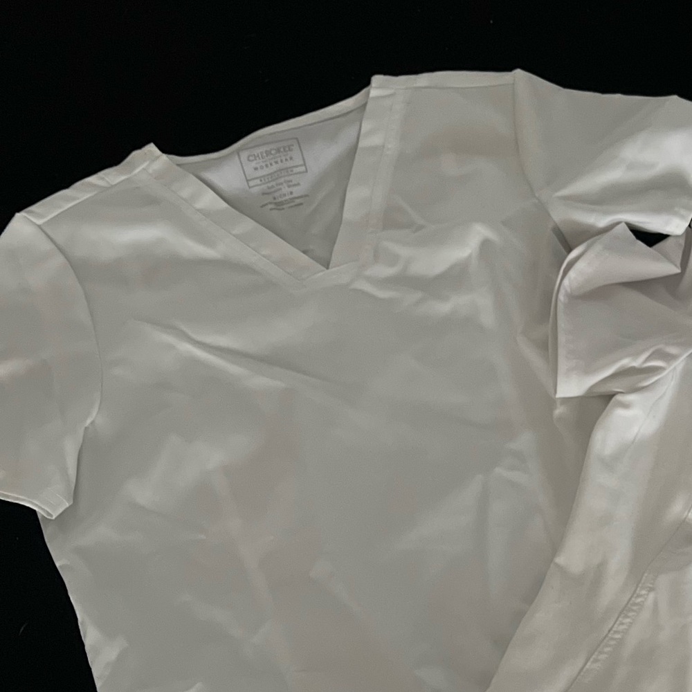 Cheroke white scrub top